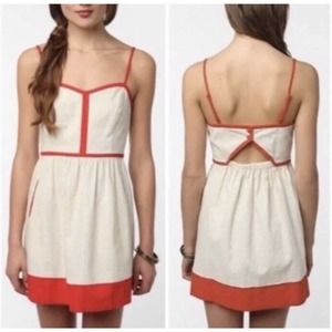 Urban Outfitters COPE Cream Red Retro Cut Out Back Apron Mini Dress Size M